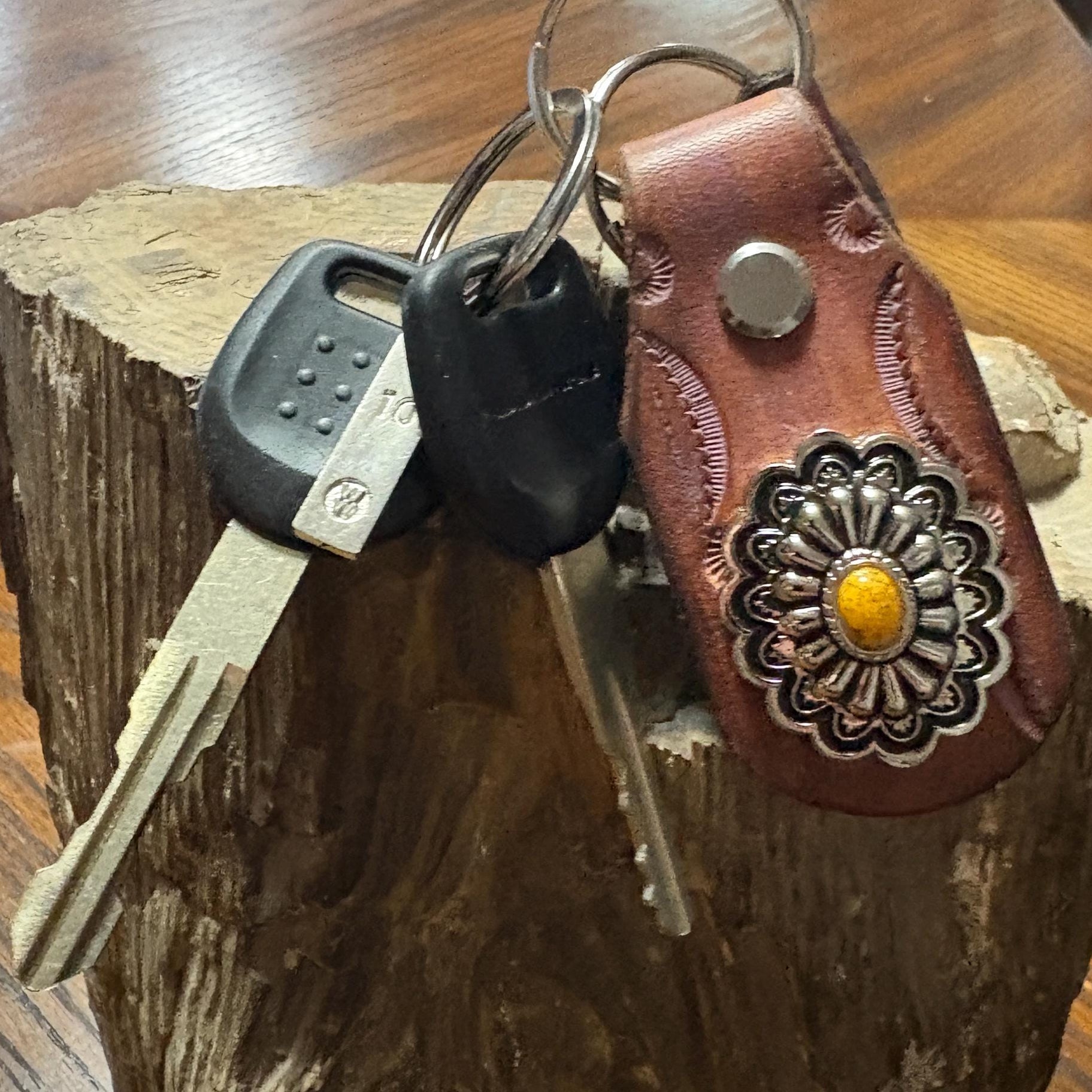 Floral Keychain: Handmade Leather Floral Keychain, Brown and Pink Flower Key Fob