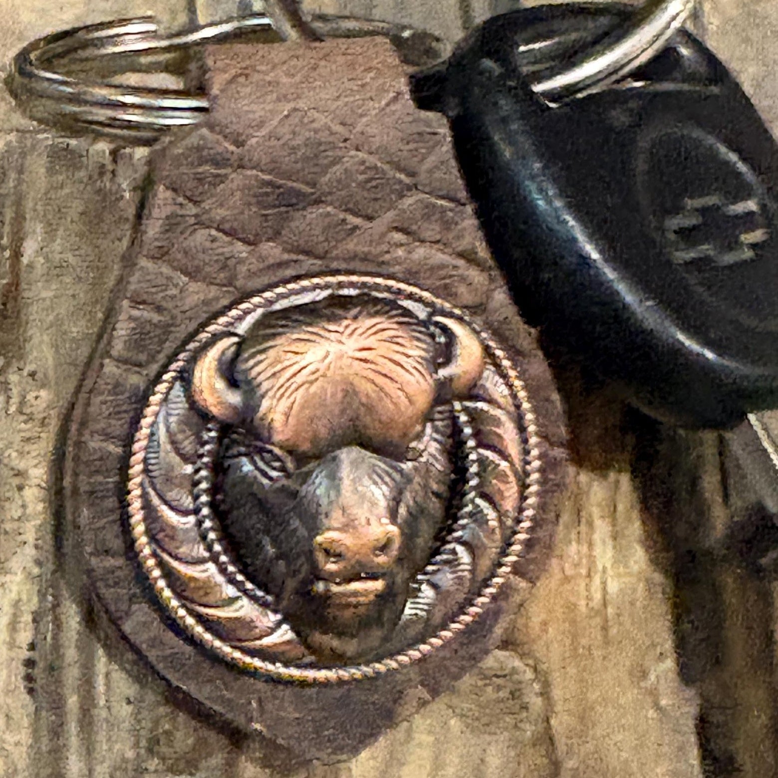 Buffalo Keychain, Handmade Leather keychain, Bison, Leather key chain, Key fob, Western Style Accessory