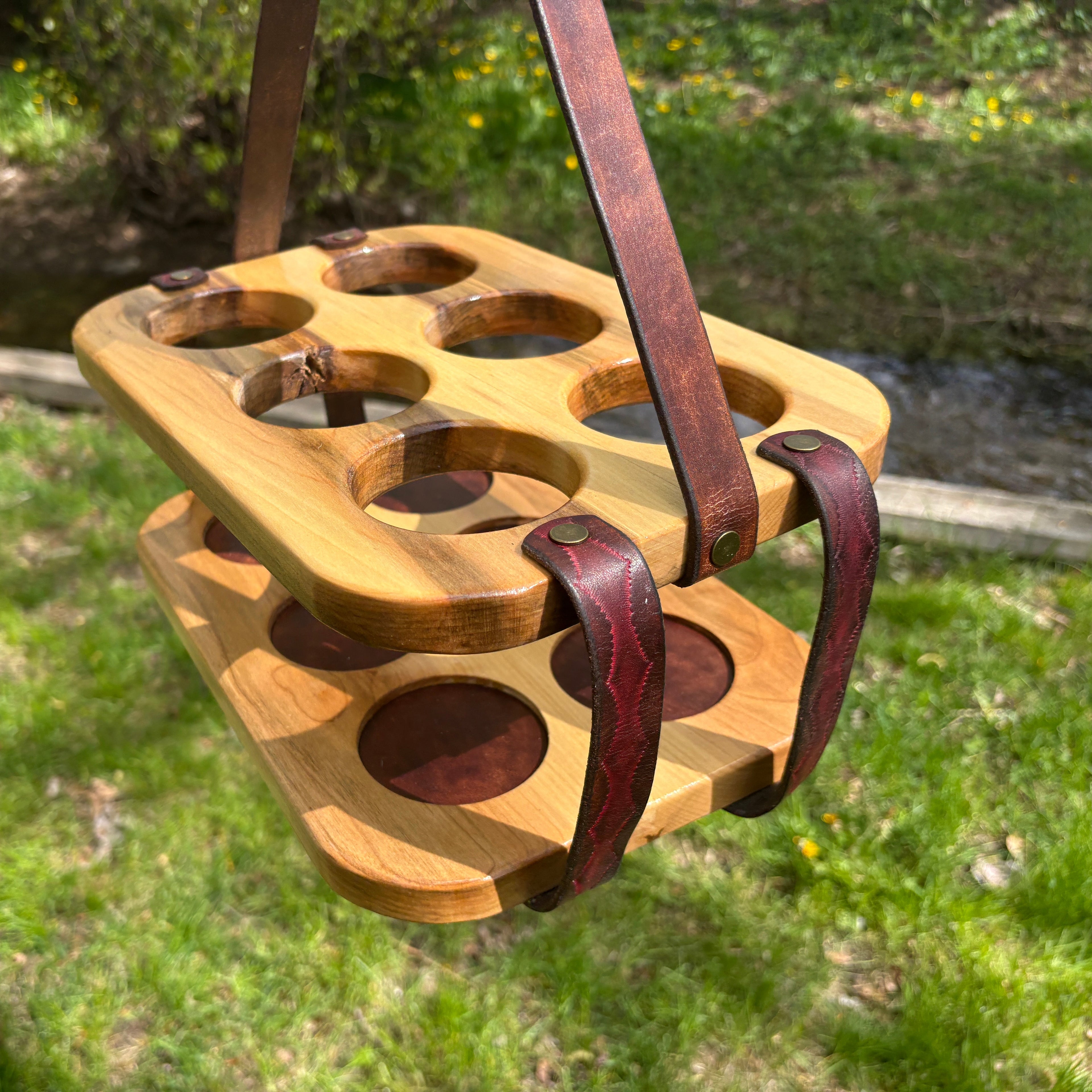 Wood and Leather Beer Carrier, Rustic 6 Pack Beer Caddy, Burgundy and Brown