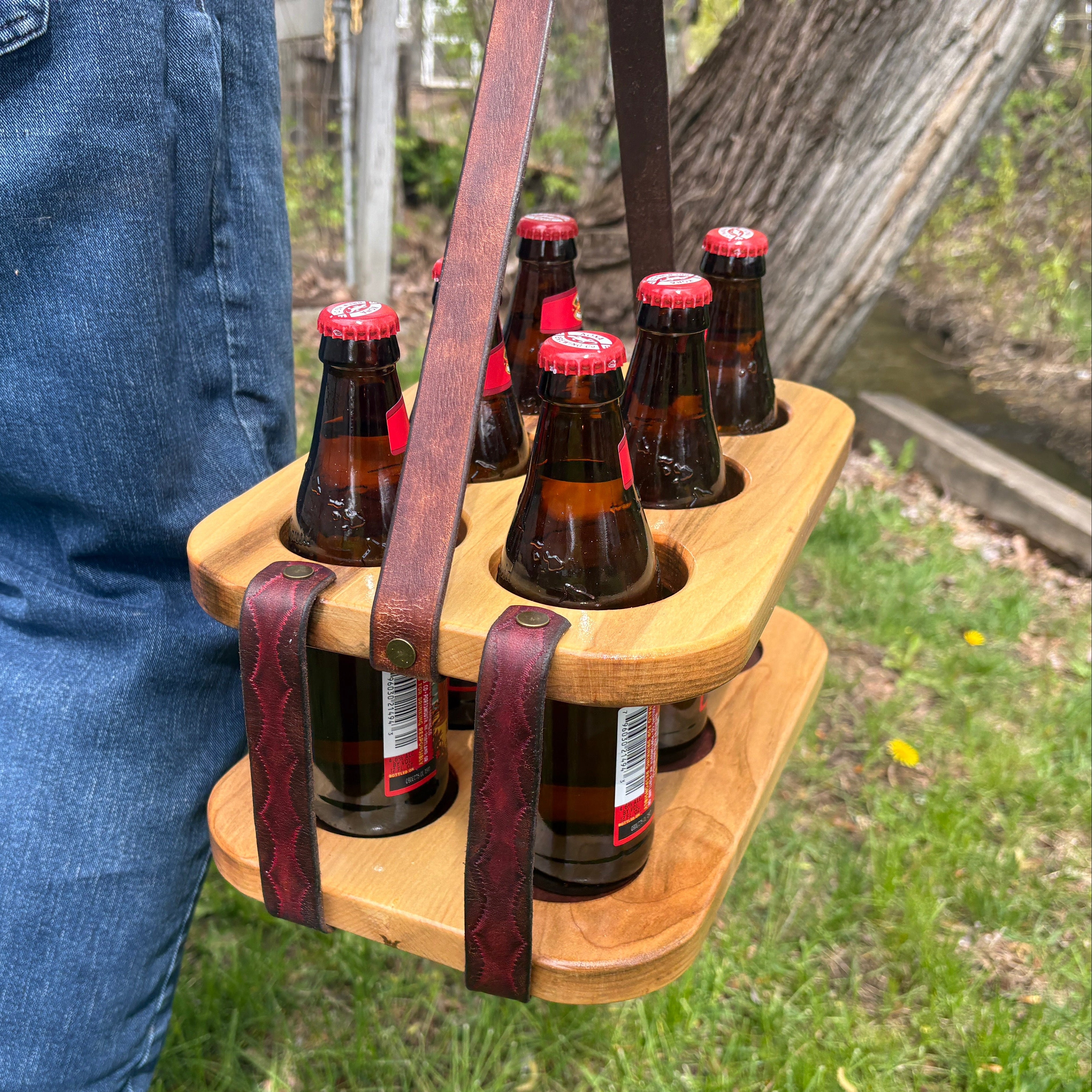 Wood and Leather Beer Carrier, Rustic 6 Pack Beer Caddy, Burgundy and Brown
