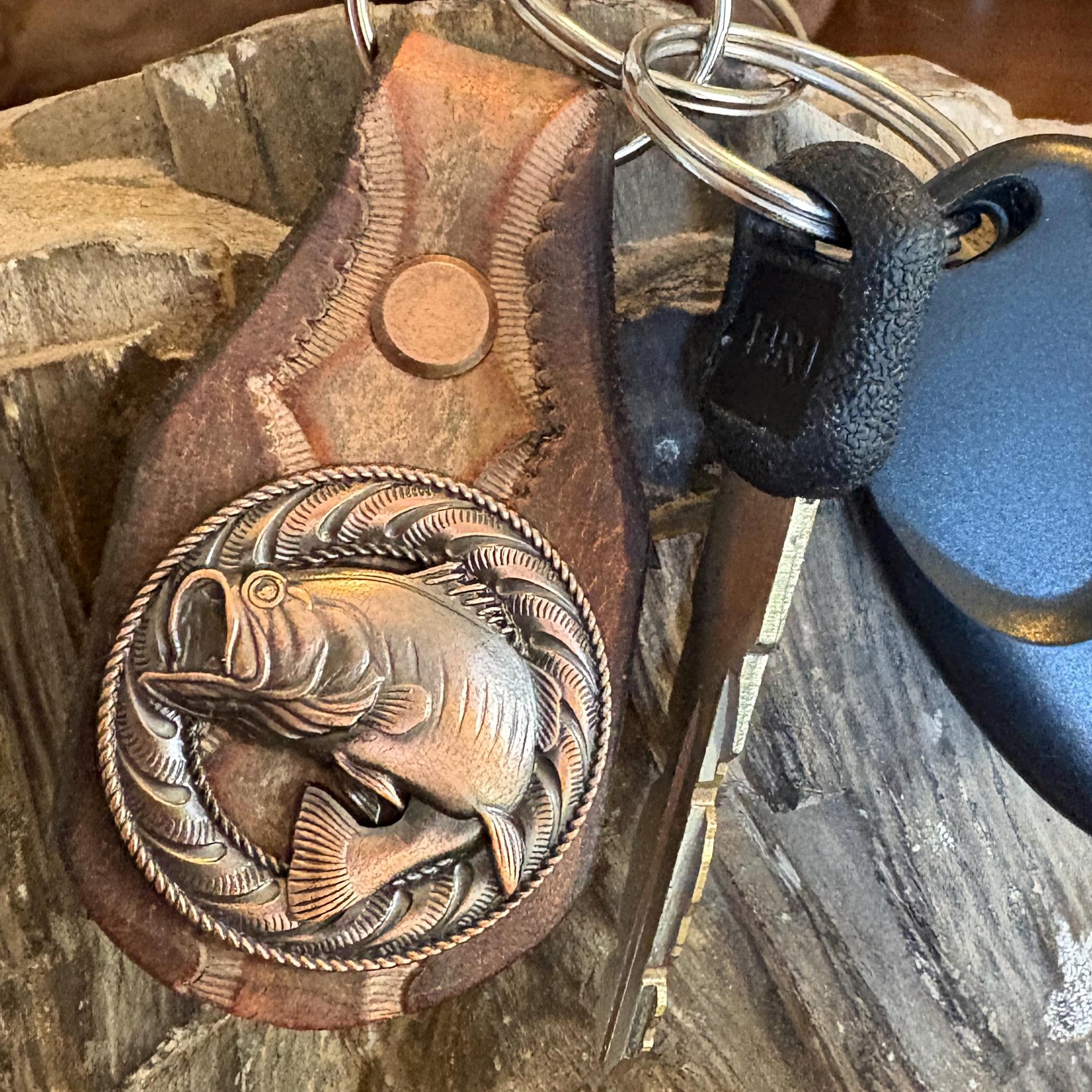 Large Mouth Bass Fishing Keychain, Handmade Leather Key Ring