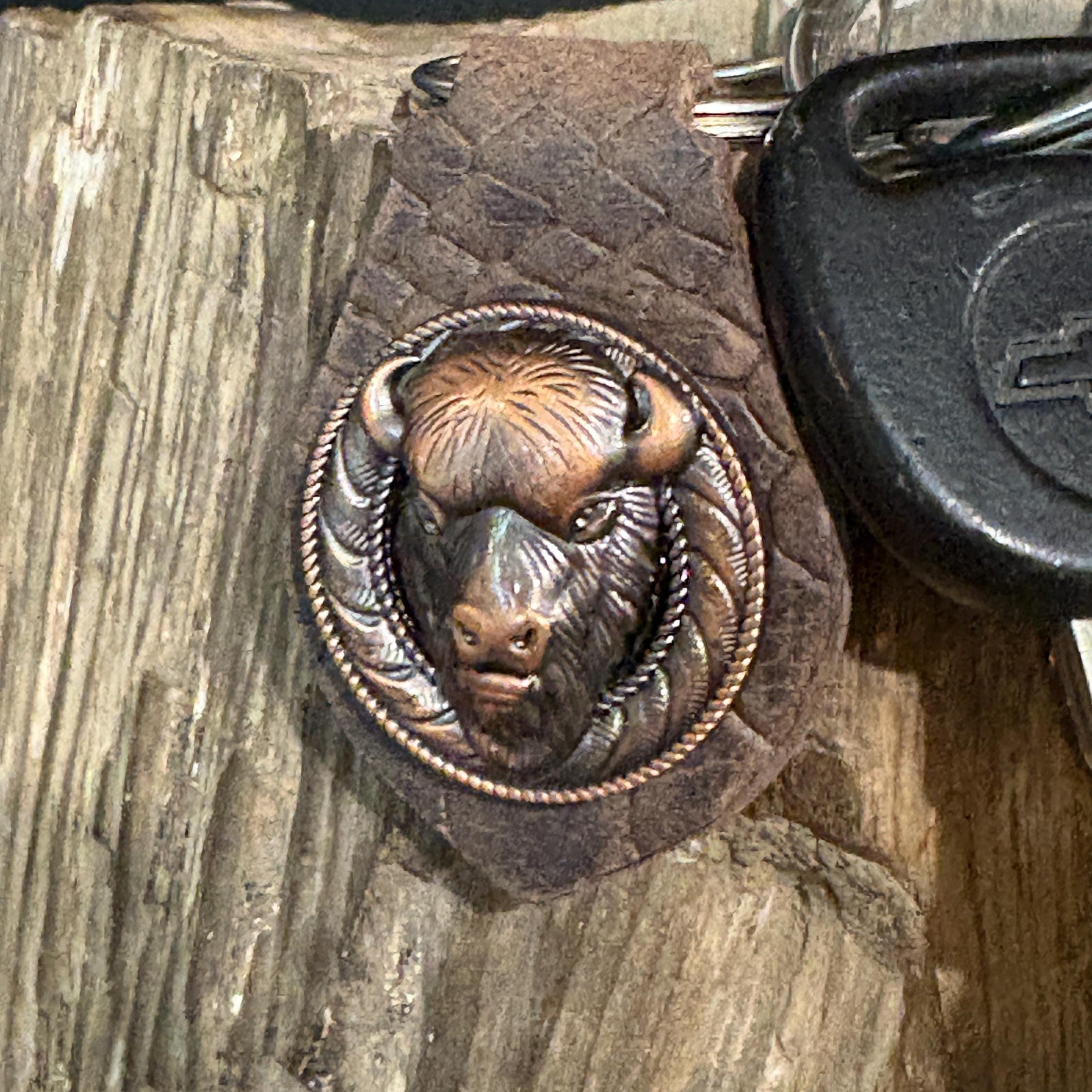 Buffalo Keychain, Handmade Leather keychain, Bison, Leather key chain, Key fob, Western Style Accessory